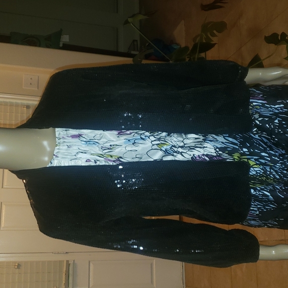 Coupe 6 black sequin jacket quarter sleeves dress up any outfit glam - Picture 4 of 8